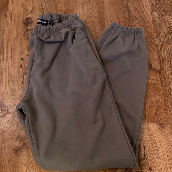 PLT Grey Casual Jogger (Pretty Little Thing Joggers) (Size 2) - Picture 2 of 3